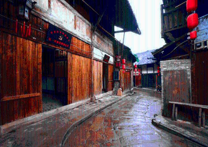 大江大河:啃5毛江米条,掏空积蓄买房的任遐迩,为啥拒绝当富婆